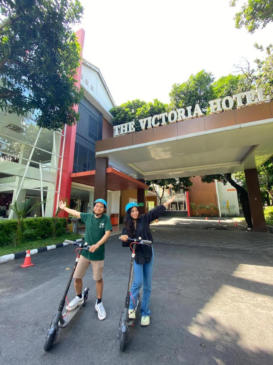 The Victoria Hotel Yogyakarta Exterior photo